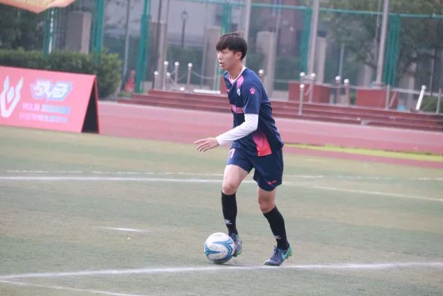 墨菲34分鹈鹕大胜猛龙41分 魔术力克黄蜂4连胜