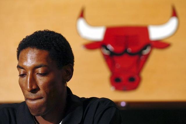 曼联考虑激活奥斯梅恩7500万欧解约金